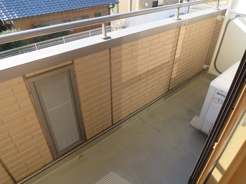 茨城県土浦市中高津 ベランダ