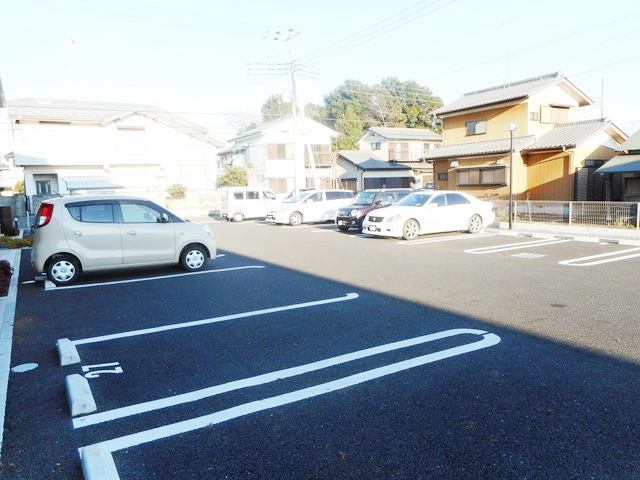 茨城県稲敷郡阿見町うずら野３丁目 駐車場