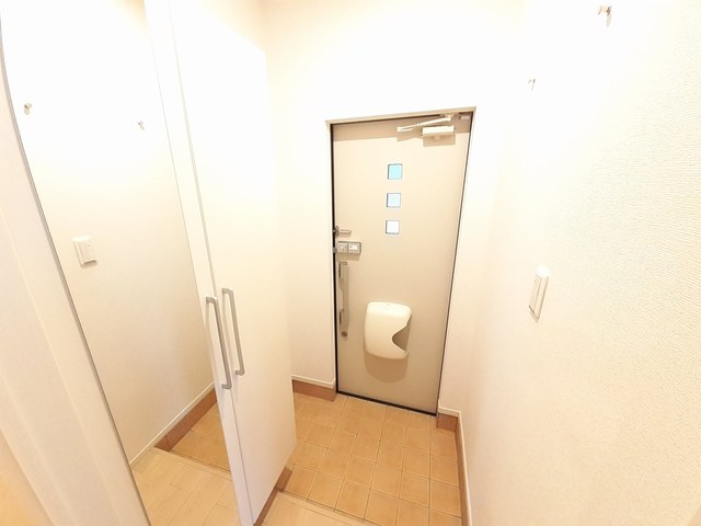 茨城県土浦市宍塚 玄関