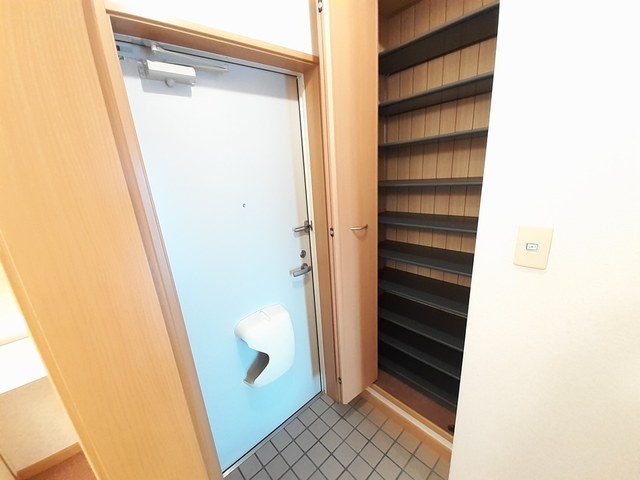茨城県土浦市永国 玄関