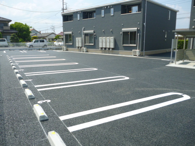 茨城県稲敷郡阿見町阿見 駐車場