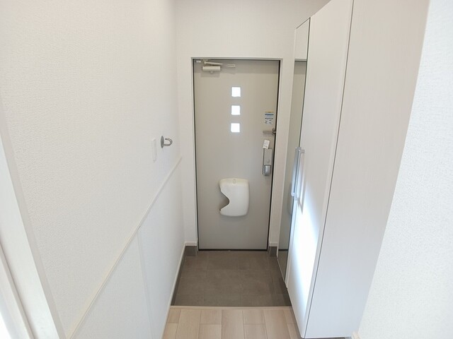 茨城県土浦市烏山４丁目 玄関