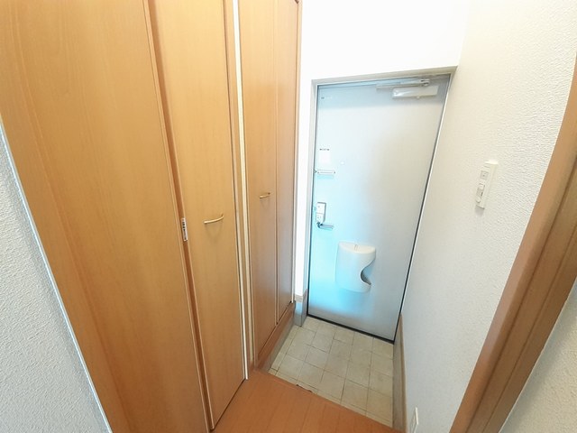 茨城県土浦市田中３丁目 玄関
