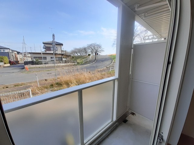 茨城県土浦市田中３丁目 ベランダ