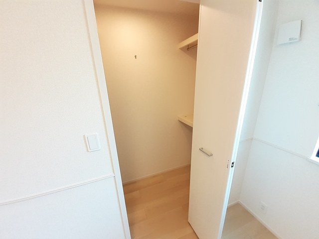 茨城県土浦市右籾 収納