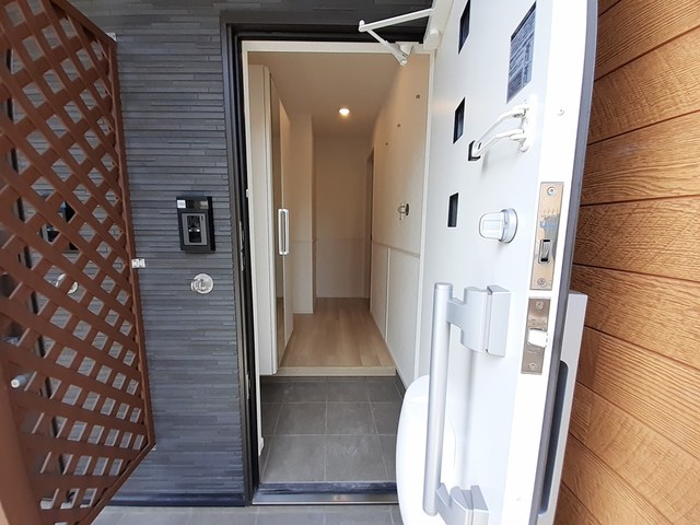 茨城県土浦市右籾 玄関