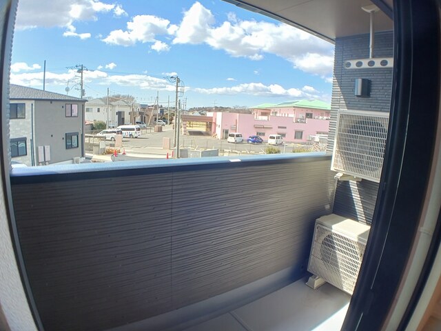 茨城県土浦市高岡 ベランダ