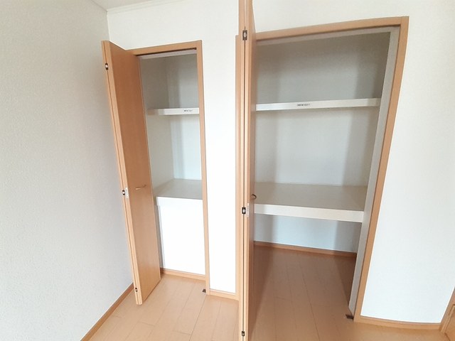 茨城県土浦市上高津新町 収納