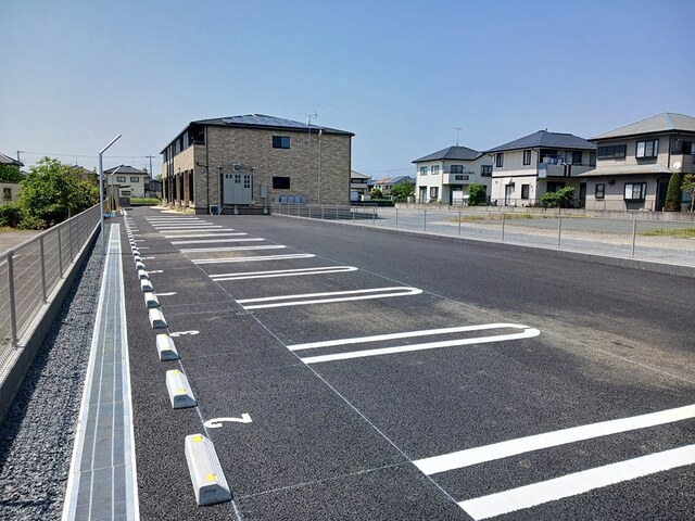 茨城県稲敷郡阿見町うずら野１丁目 駐車場