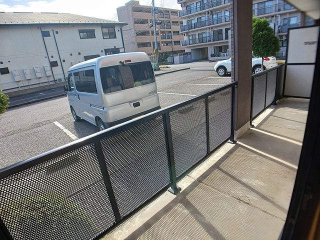 茨城県土浦市港町２丁目 ベランダ