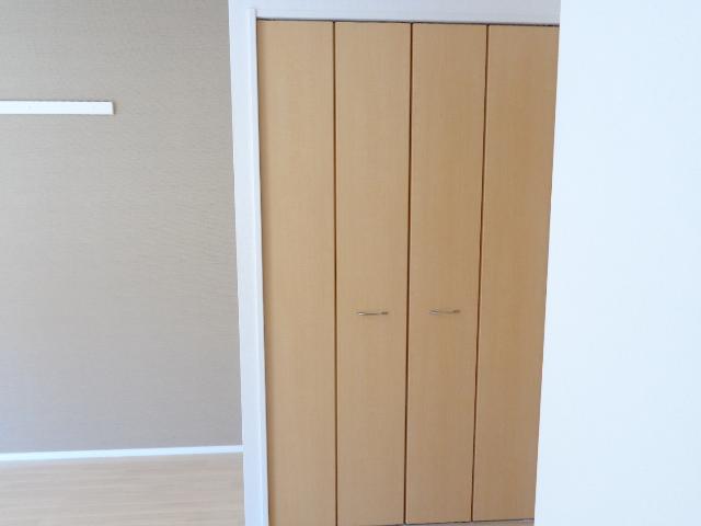 茨城県牛久市中央５丁目 収納