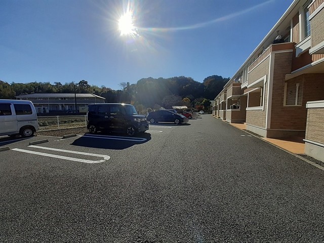 茨城県土浦市宍塚 駐車場