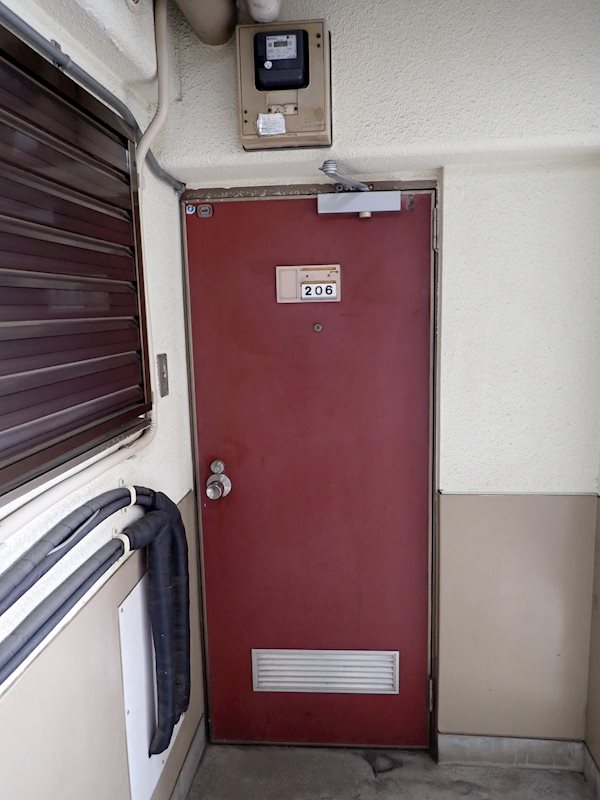 第一大興ビル 玄関