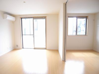 オリエンス  リビング