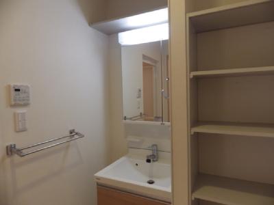 イブーハウス・K  その他1