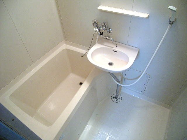 シャトルなみき  風呂画像