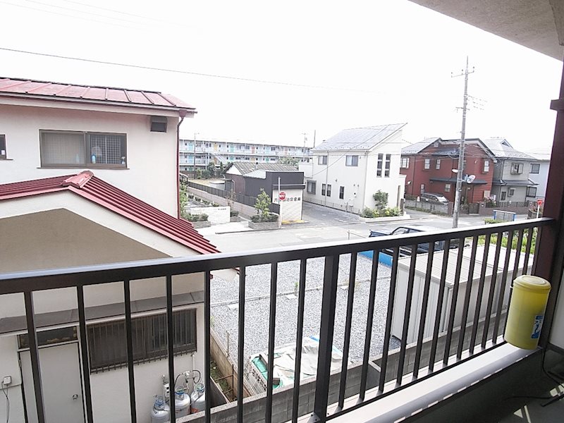 シャトルなみき  ベランダ