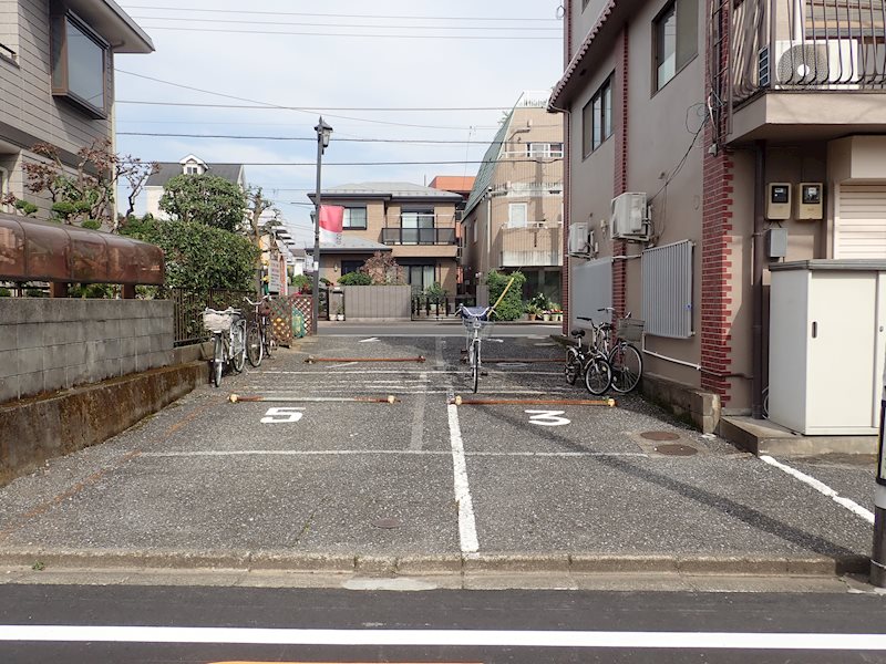 第二大興ビル 駐車場
