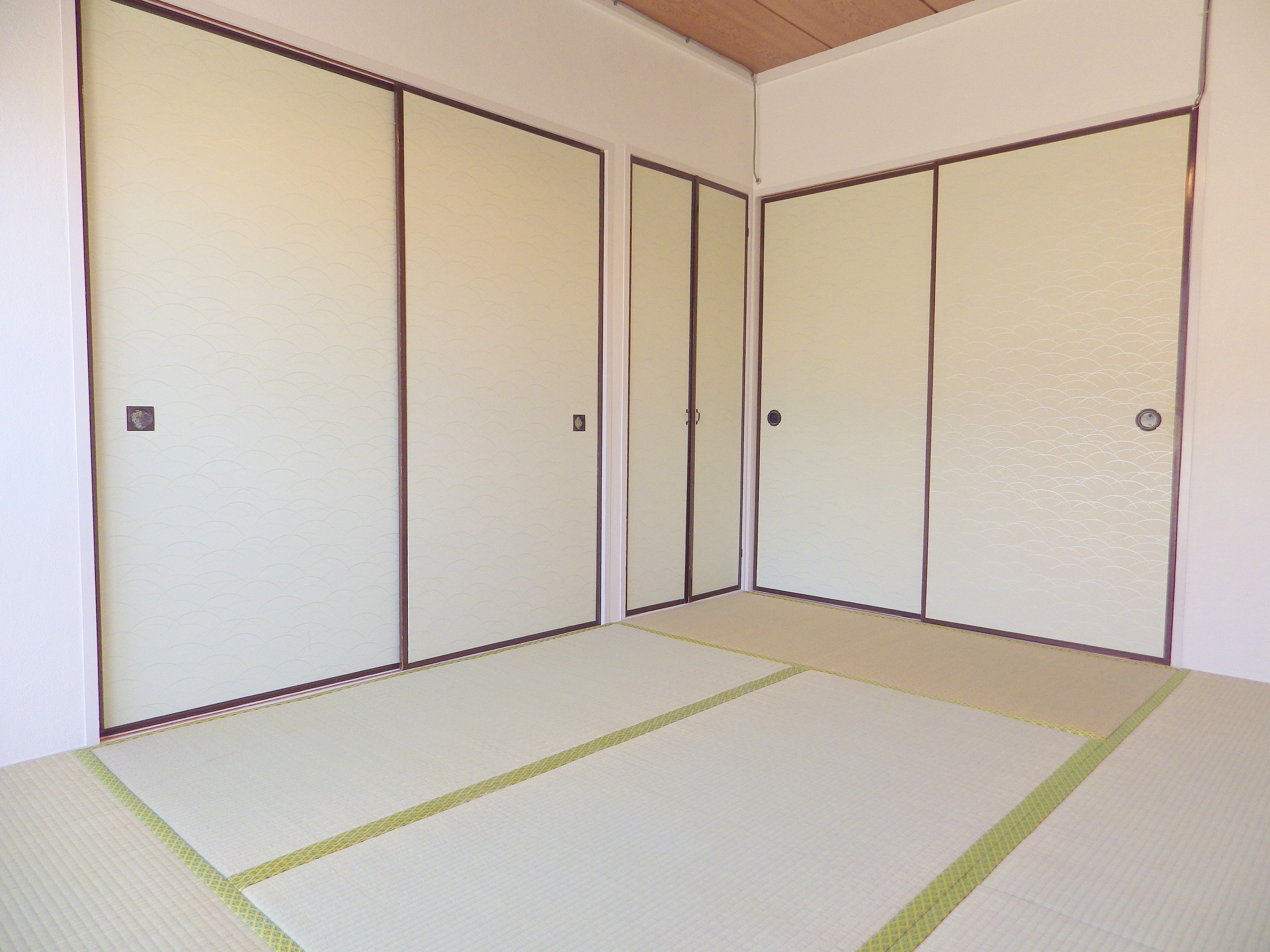 ハイツたなか 玄関