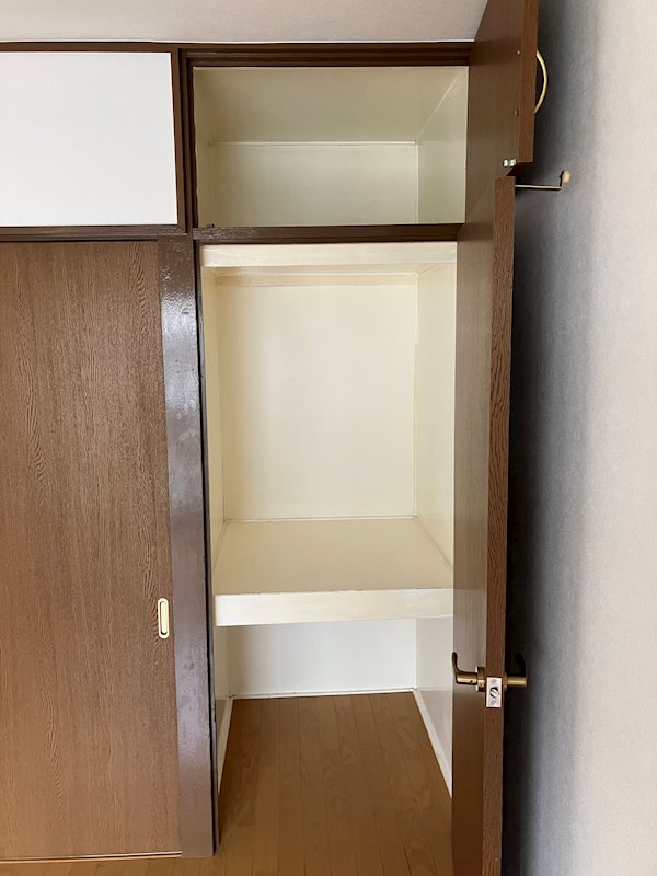 ともえビル 収納