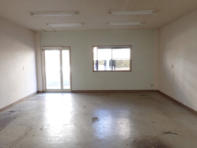 ともえビル リビング