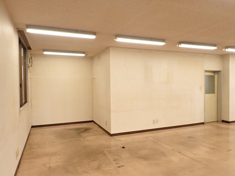 NSビル ベランダ