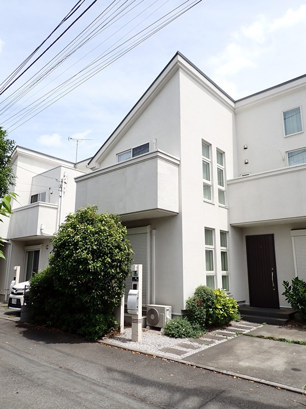 昭島市緑町2丁目戸建貸家 玄関