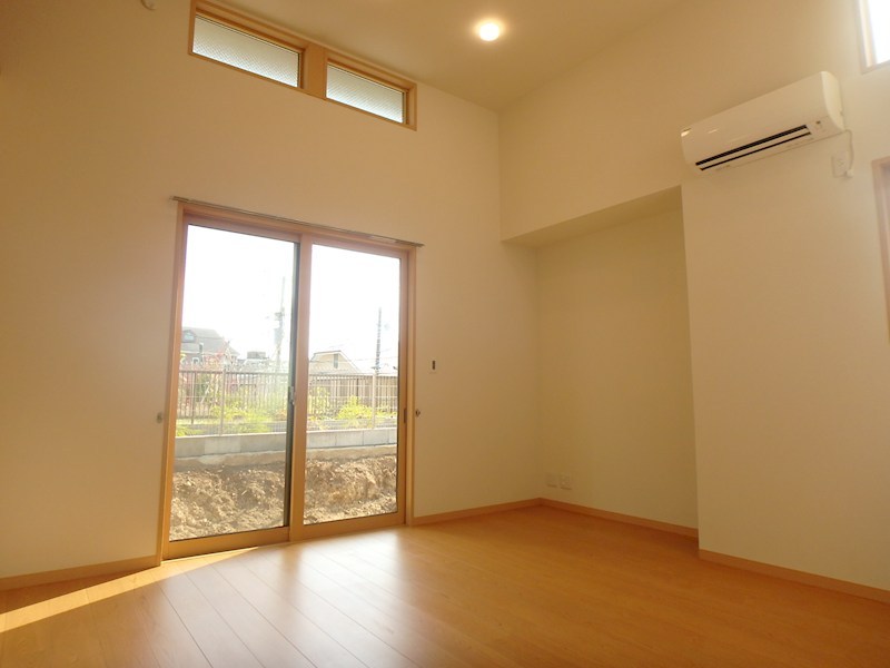 メゾン・レインボー リビング