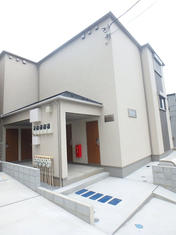 ミサワホーム施工のスタイリッシュな外観