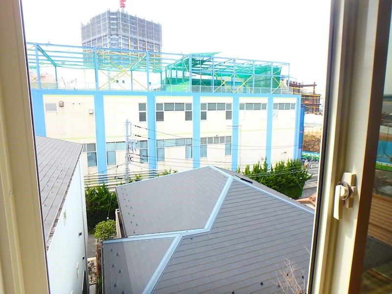 アーバンコート二俣川B棟 ベランダ