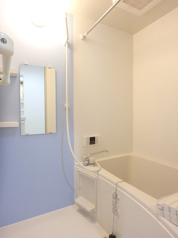 アーバンコート二俣川A棟 風呂画像