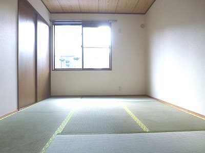 アネックスアリス ベッドルーム