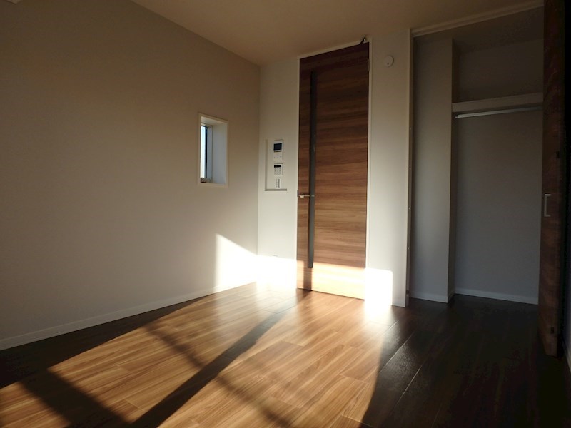 カズコート ベッドルーム