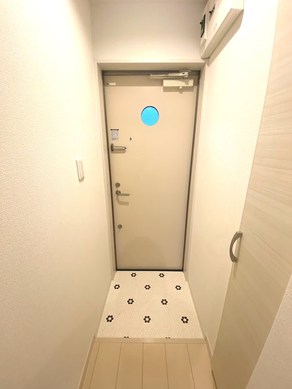 ププレ西船橋 玄関