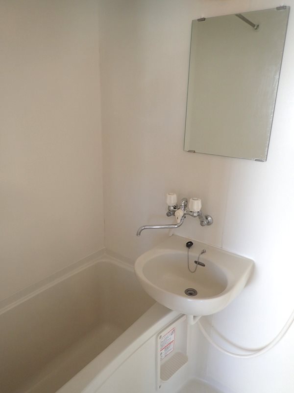 ロイヤルヒルズ 風呂画像