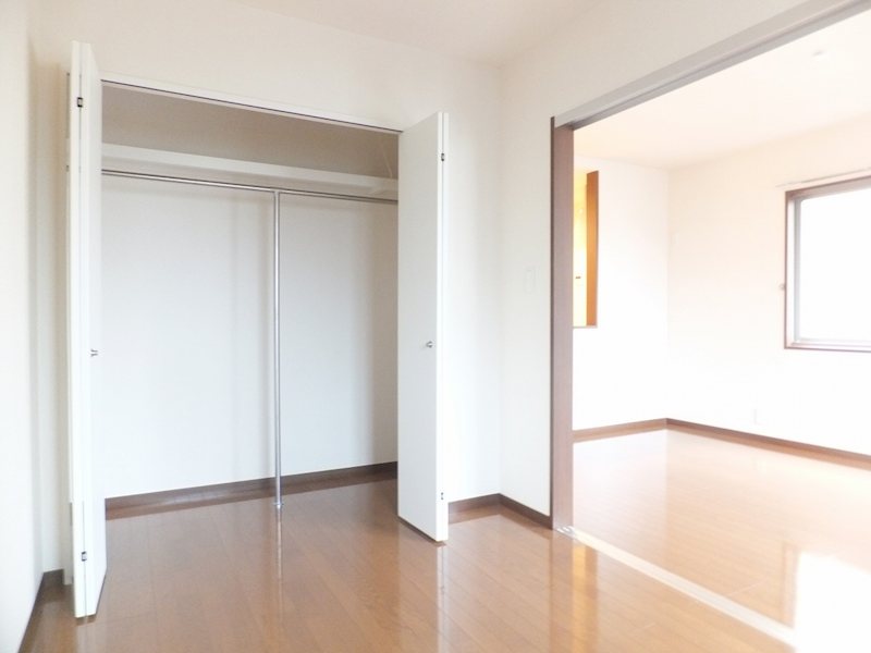 千城レジデンス ベッドルーム