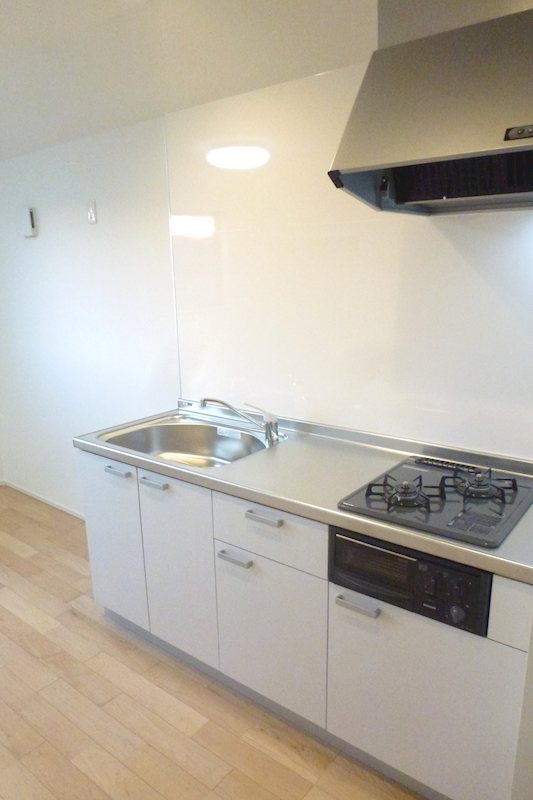 ルーツ壱番館 キッチン