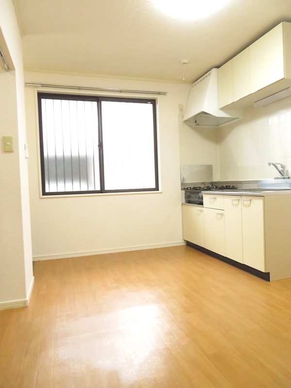 アーリーリバー リビング