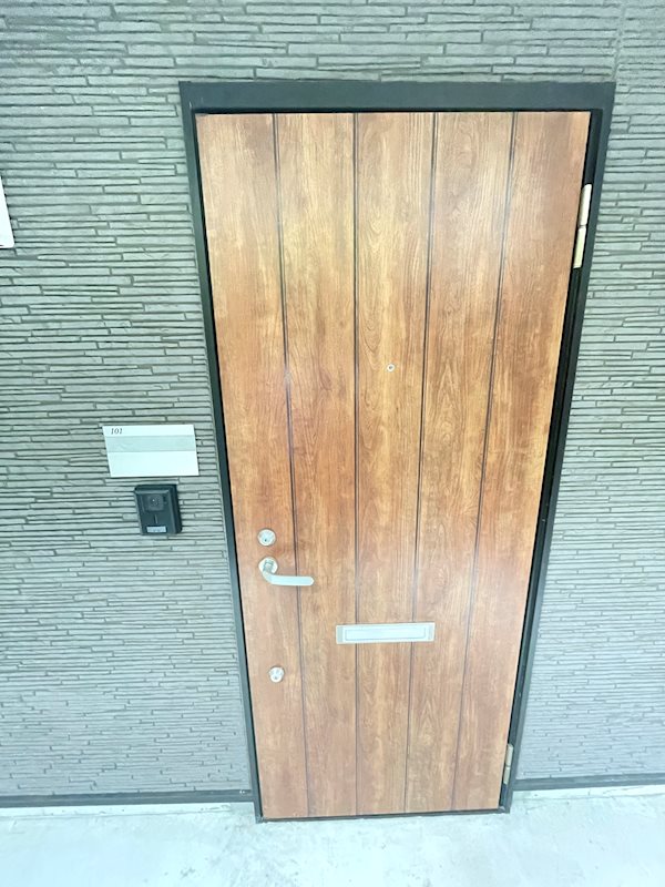 サルタスハウス 玄関