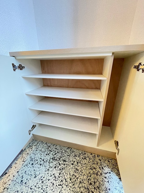 ファンズ・ヒル 玄関