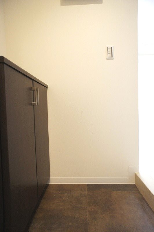 シャリエール住吉 玄関