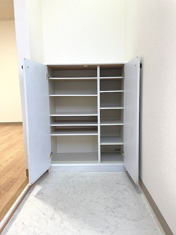 アーリーリバー 玄関