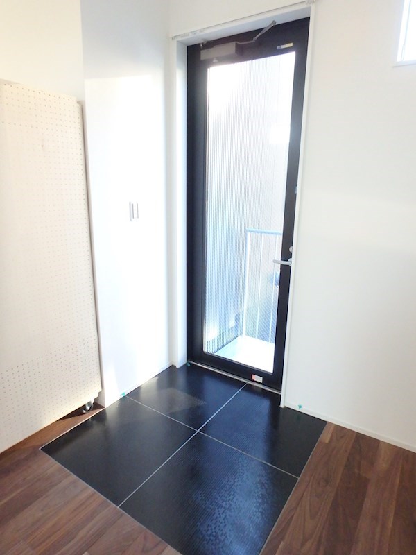 ミーナソルテ桜新町 玄関