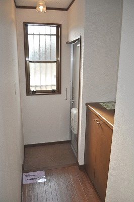 アネックスアリス 玄関