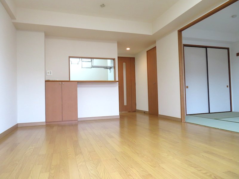 Raffine妙典 リビング