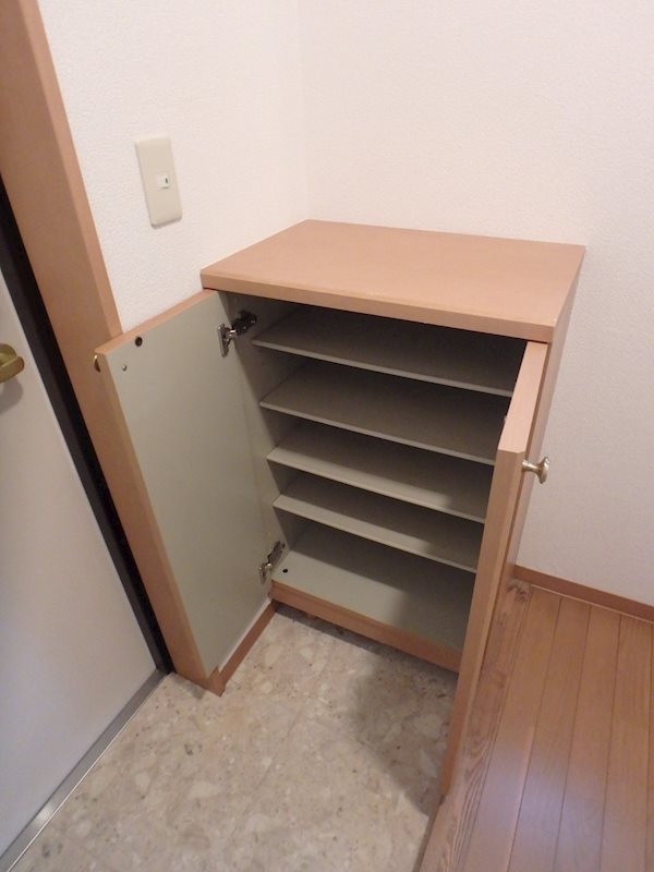 ラスピガドール・小澤 玄関