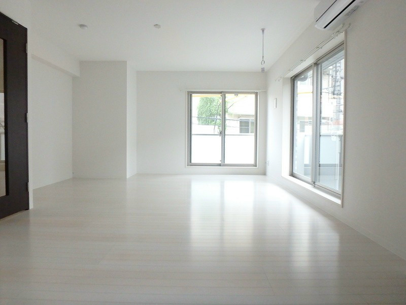 セルリアンパーク根岸 リビング