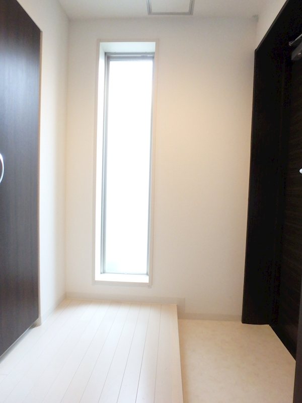 セルリアンパーク根岸 玄関