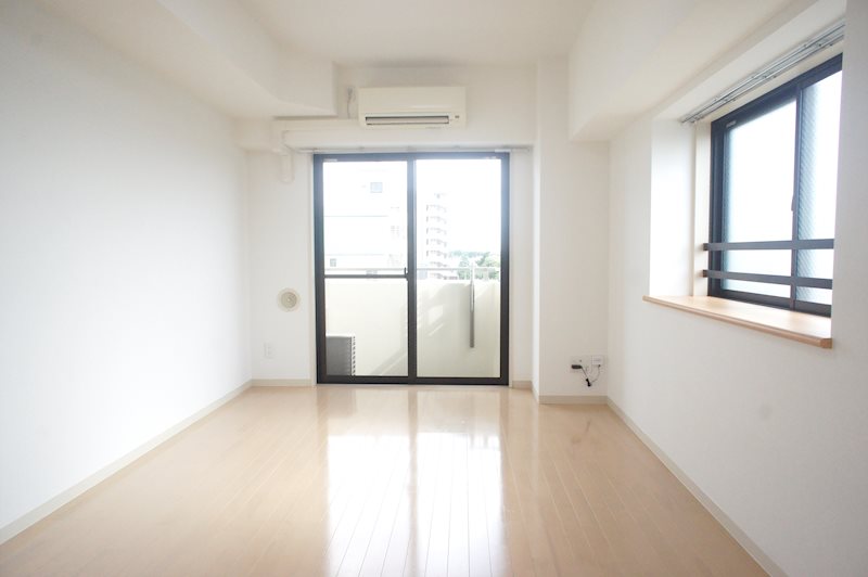 ディ・パンテレリア リビング