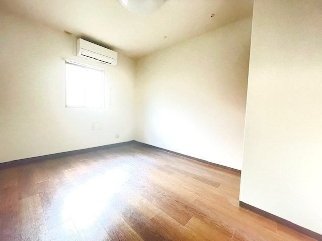 レジェンド泉町Ⅰ リビング